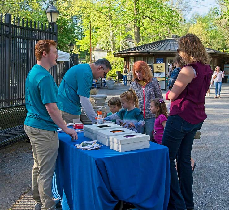 Volunteers at Members Night