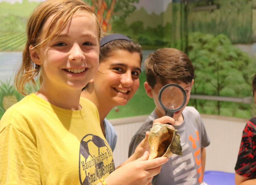 Saturday Discoveries at the Brandywine Zoo